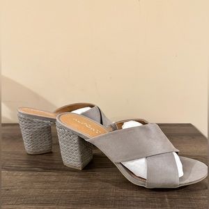 Penley textured heeled mule. Women’s size 9. NWT perfect condition.